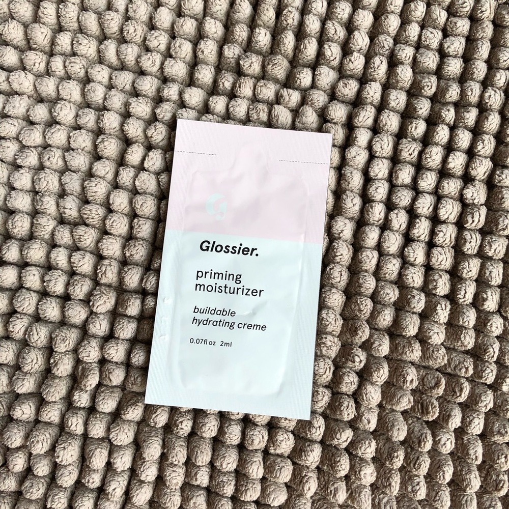 Bundle 5 for $7. Glossier sample
